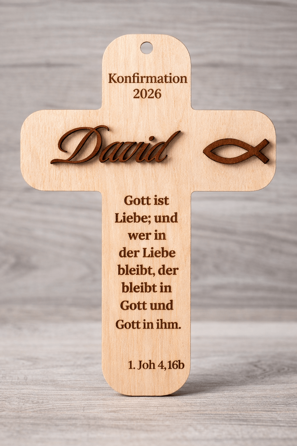 personalisiertes-holzkreuz